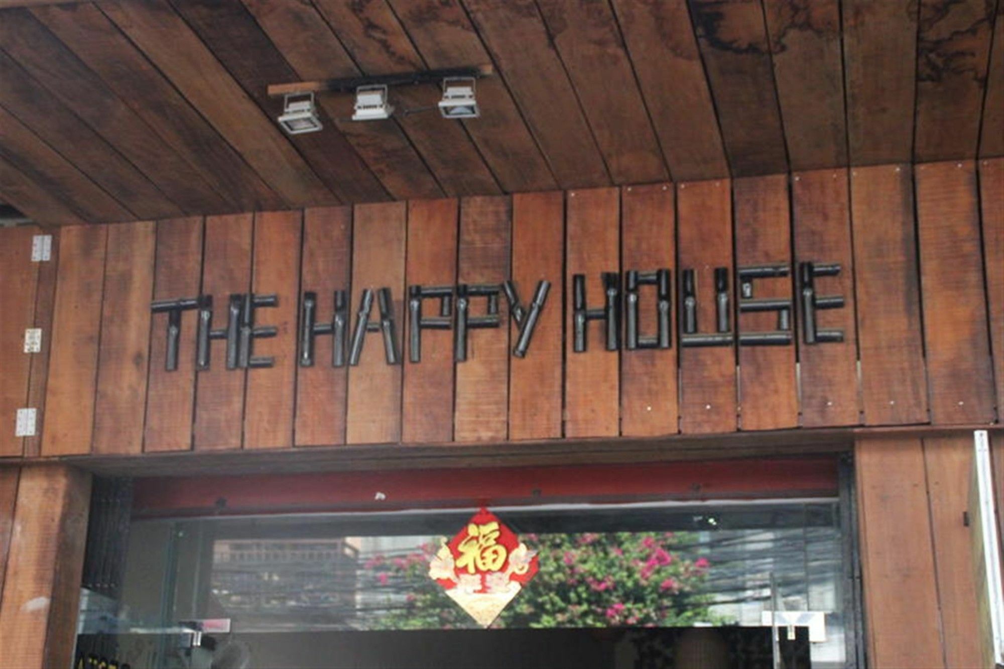 프놈펜 The Happy House 호스텔 외부 사진