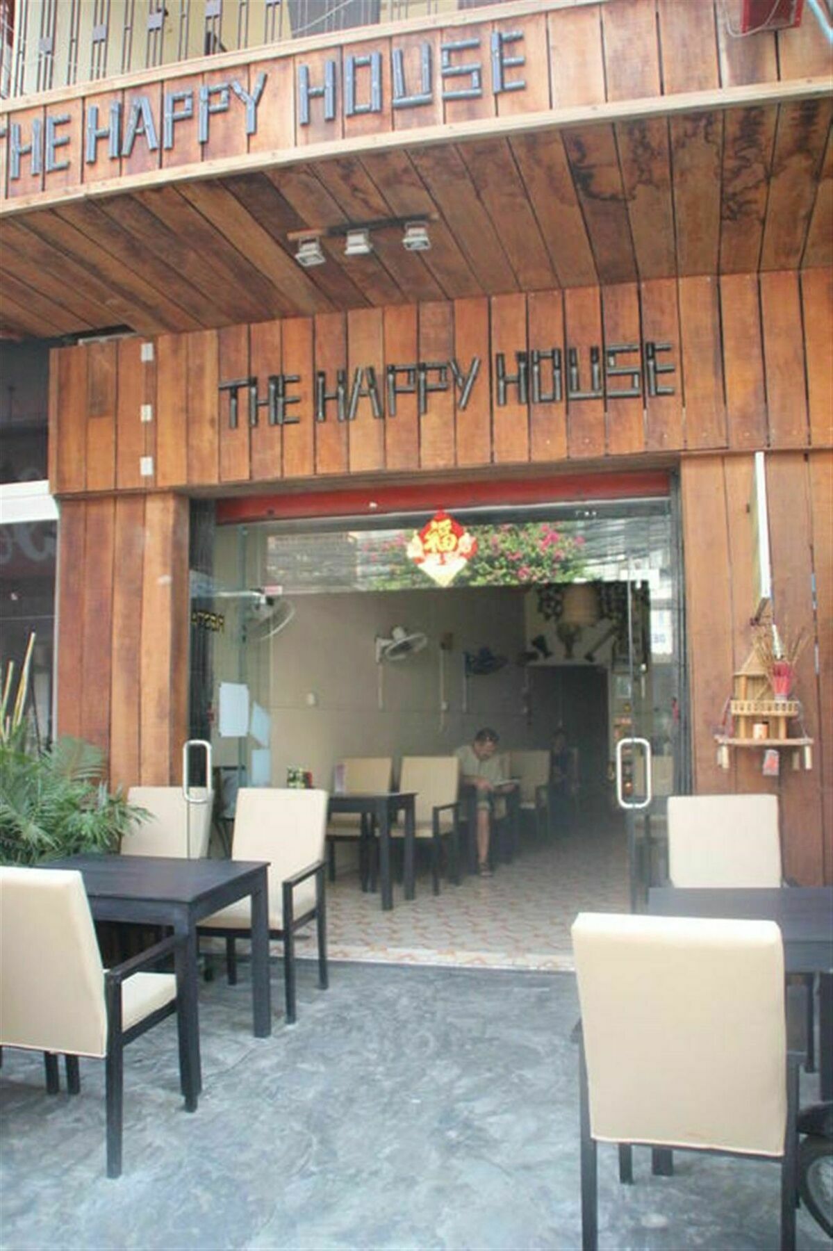프놈펜 The Happy House 호스텔 외부 사진